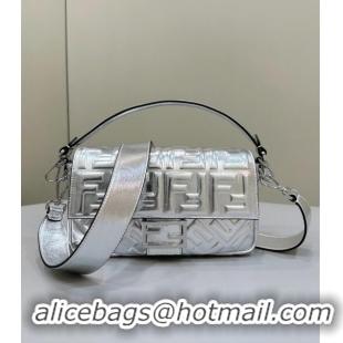 Discount Fendi Baguette Medium Nappa Leather Bag 0135M Silver 2024 Top Quality