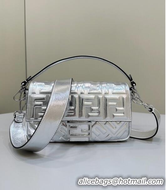 Discount Fendi Baguette Medium Nappa Leather Bag 0135M Silver 2024 Top Quality