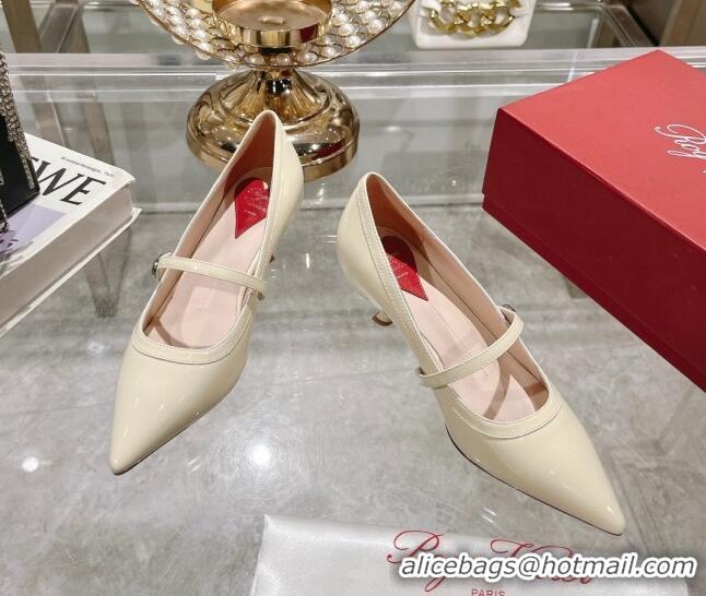 Classic Specials Roger Vivier Mary Jane Virgule Pumps 4.5cm in patent leather White 704049