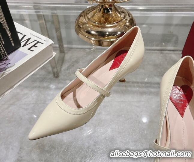 Classic Specials Roger Vivier Mary Jane Virgule Pumps 4.5cm in patent leather White 704049