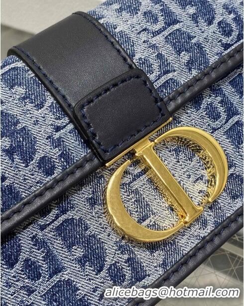 Pretty Style Dior 30 Montaigne East-West Bag with Chain in Blue Denim Dior Oblique Jacquard CD0318 2024