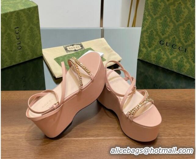 Luxury Gucci Signoria Leather Platform Wedge Sandals with Logo Chain Light Pink 230135