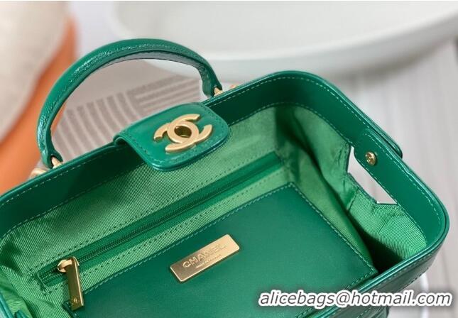 Inexpensive Chanel Shiny Lambskin Small Bag with Top Handle Bag AS4959 Green 2024