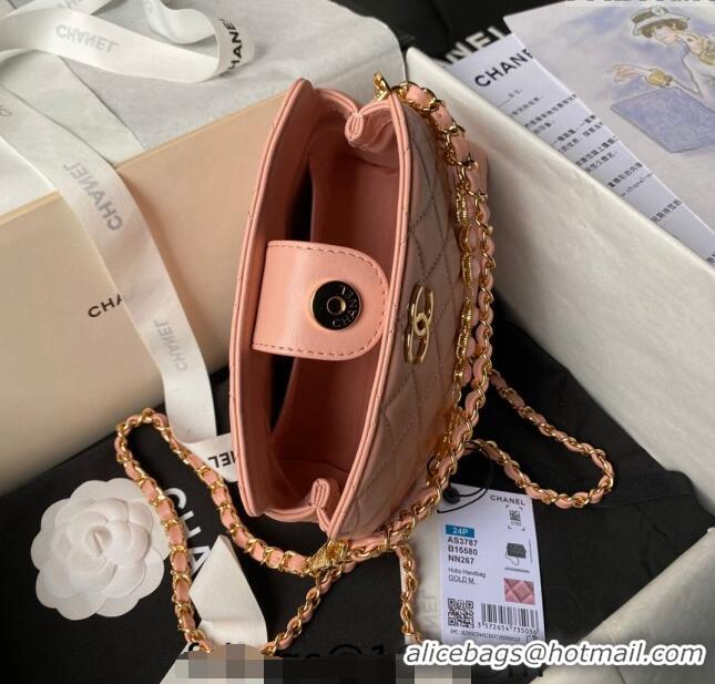 Promotional Chanel Shiny Crumpled Calfskin Clutch with Heart Chain AP3787 Light Pink 2024