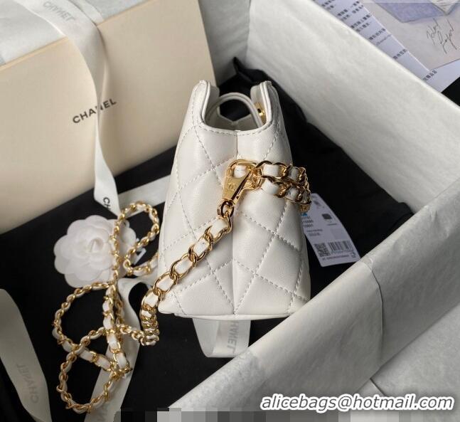 Grade Quality Chanel Shiny Crumpled Calfskin Clutch with Heart Chain AP3787 White 2024