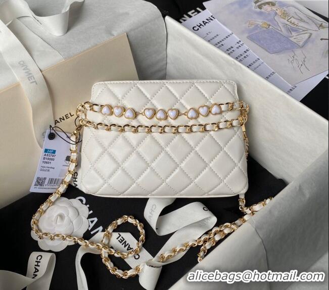 Grade Quality Chanel Shiny Crumpled Calfskin Clutch with Heart Chain AP3787 White 2024