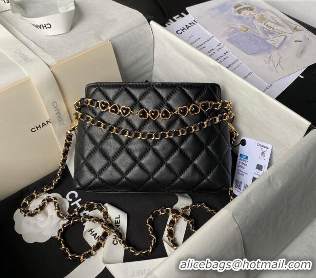 Unique Grade Chanel Shiny Crumpled Calfskin Clutch with Heart Chain AP3787 Black 2024