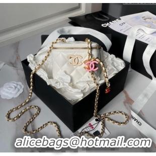 Top Quality Chanel Shiny Lambskin Clutch with CC Charm Chain AP3941 White 2024