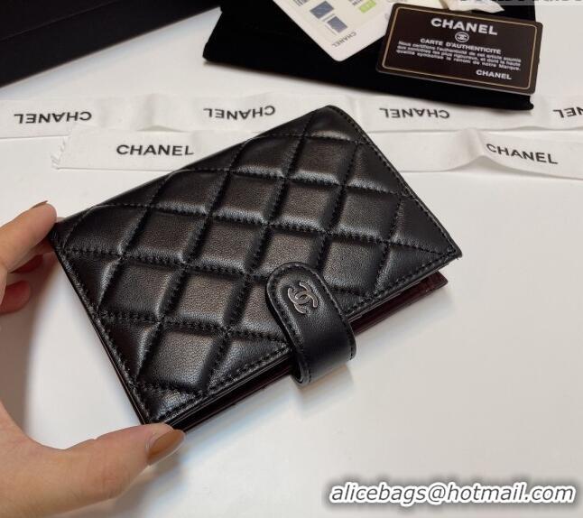 Shop Grade Chanel Lambskin Passport Cover AP3196 Black/Silver 2024