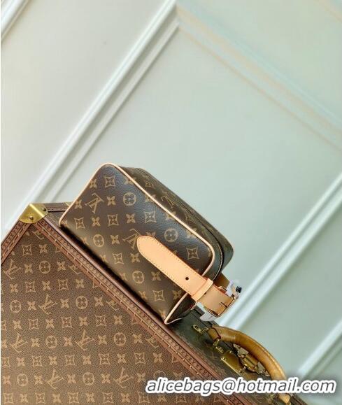 New Design Louis Vuitton Locker Dopp Kit Bag in Monogram Canvas M83112 2024