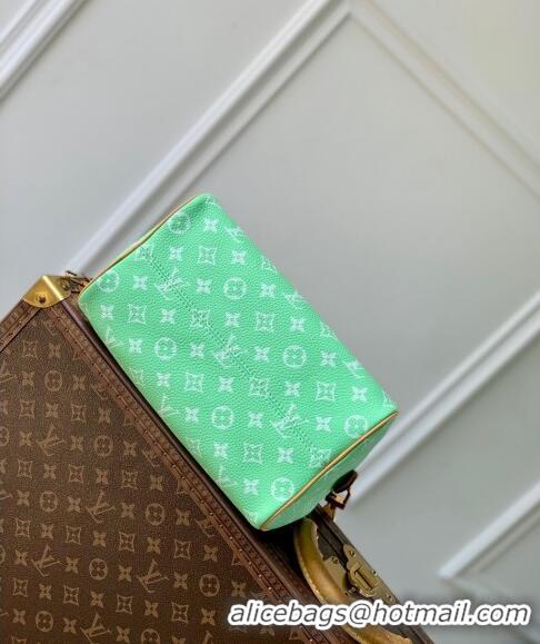 Famous Brand Louis Vuitton Speedy P9 Bandouliere 25 Bag in Soft Calfskin M24423 Light Green 2024 Runway