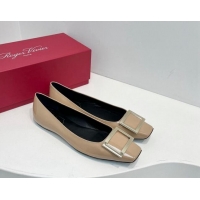 Good Product Roger Vivier Trompette Metal Buckle Ballerinas Flat in Patent Leather Beige 611143