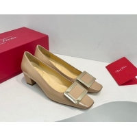 Pretty Style Roger Vivier Belle Vivier Metal Buckle Pumps 4.5cm in Patent Leather Beige 611158