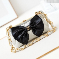 New Release Creation Chanel Bowknot Clutch with Chain in Crumpled Lambskin AP4027 White/Black 2024