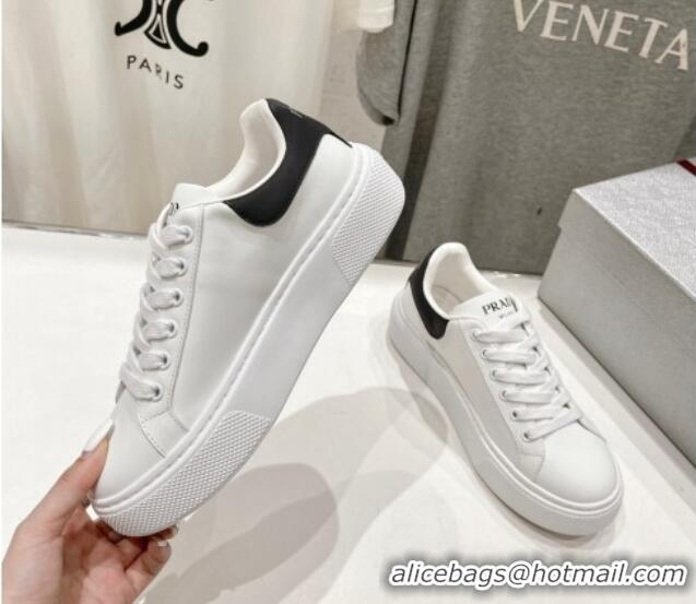 Luxury Prada White leather sneakers with Tab Black 719137