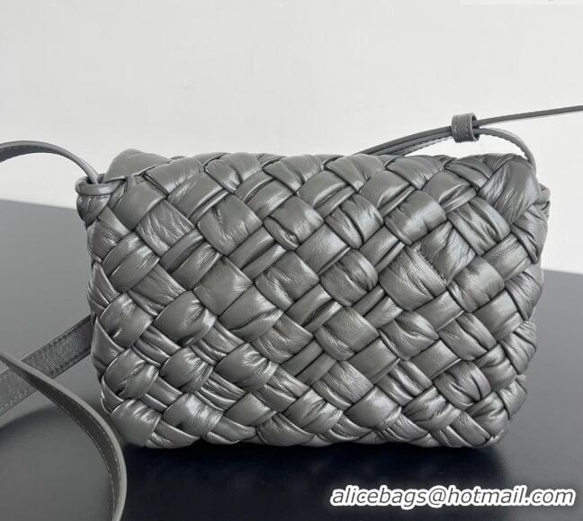 New Stylish Bottega Veneta Men's Small Rumple Messenger bag in Intrecciato Leather 787113 Grey 2024