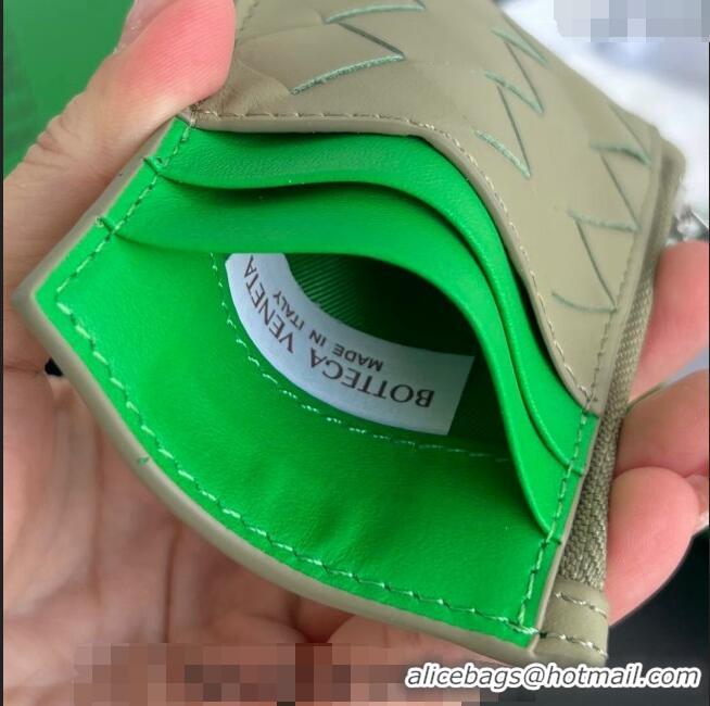 Latest Style Bottega Veneta Zippered Card Case Wallet in Intrecciato Leather 755985 Travertine/Parrot Green 2024