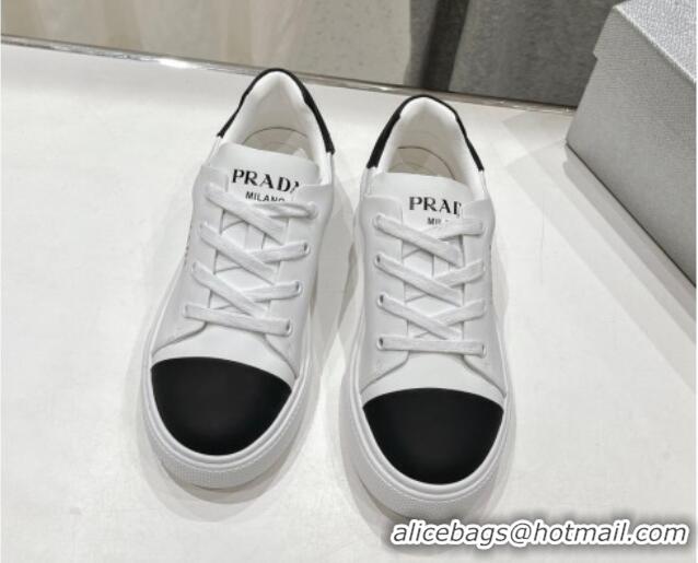 Sumptuous Prada leather sneakers with Logo Print White/Black 719145