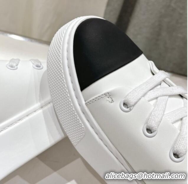 Sumptuous Prada leather sneakers with Logo Print White/Black 719145