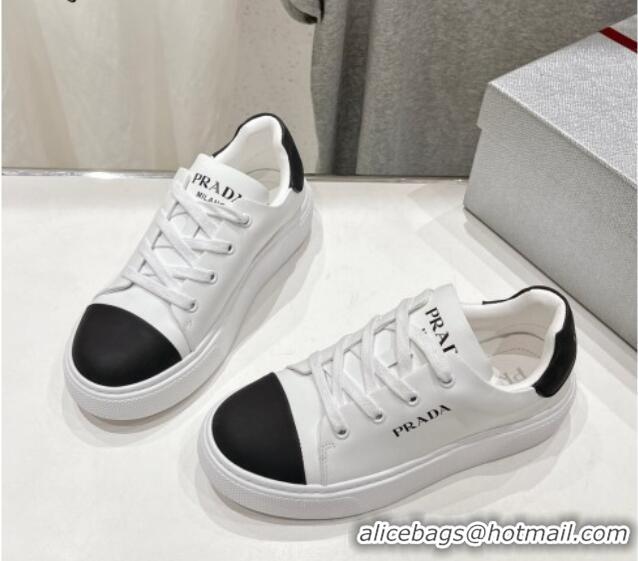 Sumptuous Prada leather sneakers with Logo Print White/Black 719145