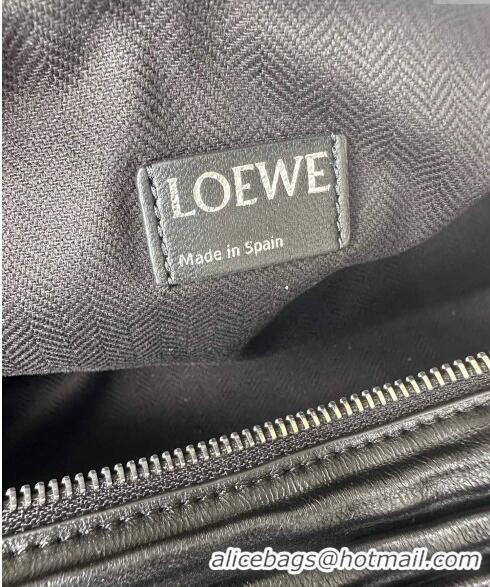 Famous Brand Loewe Large Bracelet Pouch Tubular Bag In Pleated Nappa Leather LW9752 Black 2024