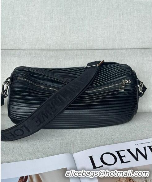 Famous Brand Loewe Large Bracelet Pouch Tubular Bag In Pleated Nappa Leather LW9752 Black 2024