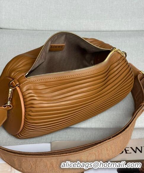 Well Crafted Loewe Large Bracelet Pouch Tubular Bag In Pleated Nappa Leather LW9752 Oak Brown 2024