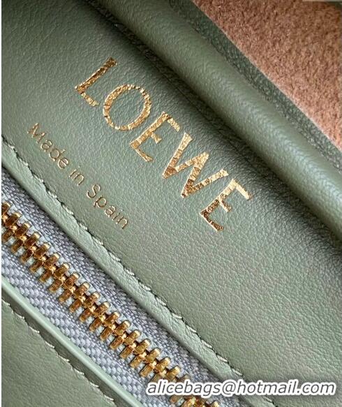 Good Looking Loewe Amazona 23 Small Top Handle Bag in Nappa Calfskin L5007 Avocado Green 2024