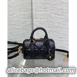 Elegant Dior Groove 16 Mini Boston Bag in Black Macrocannage Calfskin CD5116 2024