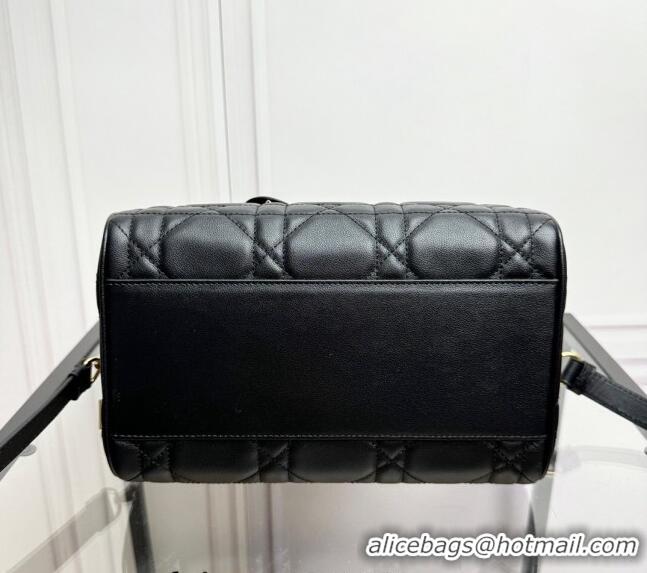 Best Wholesale Dior Groove 25 Boston Bag in Black Macrocannage Calfskin CD5118 2024