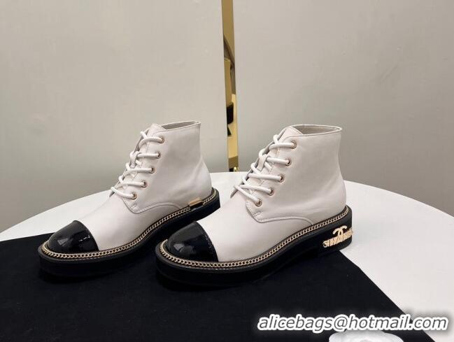 Best Price Chanel Calfskin Lace-up Ankle Boots with Chain and Logo White 722004