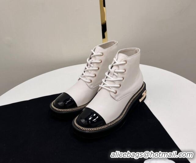 Best Price Chanel Calfskin Lace-up Ankle Boots with Chain and Logo White 722004