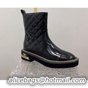 Top Grade Chanel Shiny Quilted Calfskin Ankle Boots with Chain and Logo Black 722005