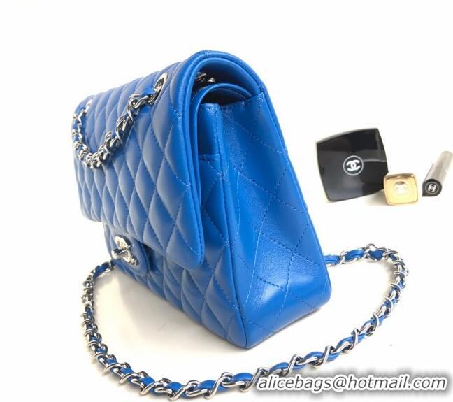 Top Grade Chanel Classic Lambskin Medium Flap Bag A01112 Sky Blue/Silver 2024