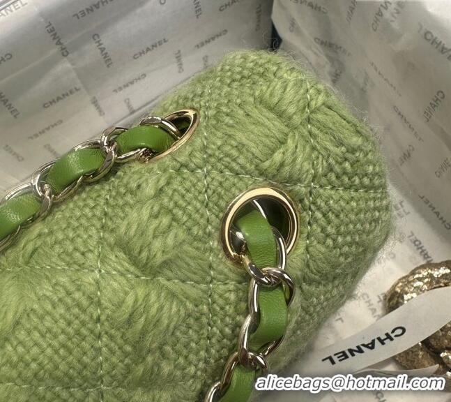 Traditional Specials Chanel Classic Tweed Medium Flap Bag A01112 Green 2024