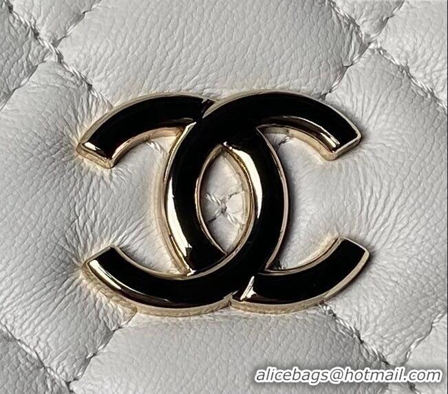 Best Price Chanel Shiny Lambskin Clutch with Chain and Top Handle AP3354 White 2024