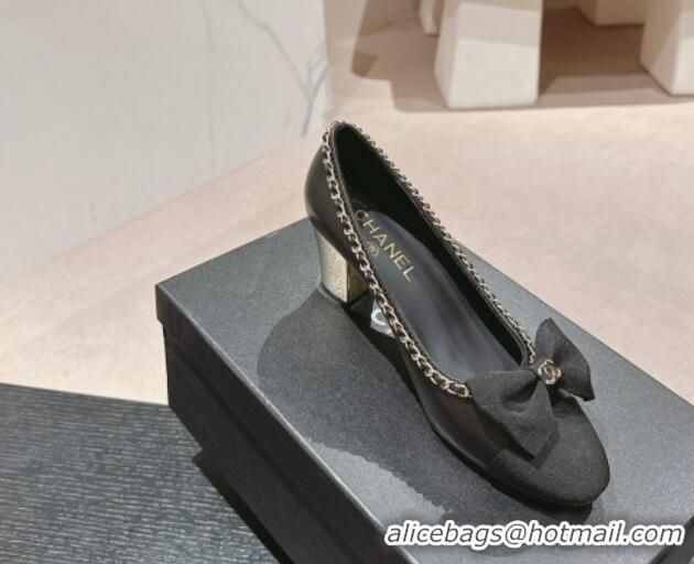 Sophisticated Chanel Calfskin & Grosgrain Pumps 7cm with Chain Bow Black 722072