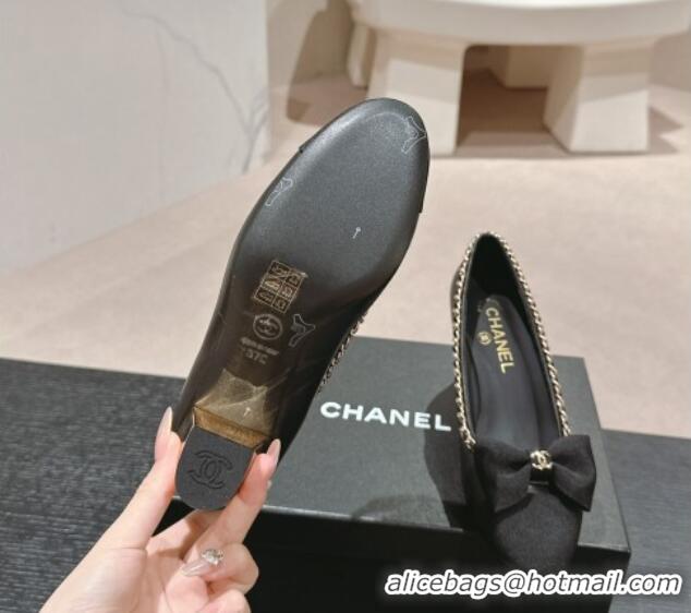 Sophisticated Chanel Calfskin & Grosgrain Pumps 7cm with Chain Bow Black 722072