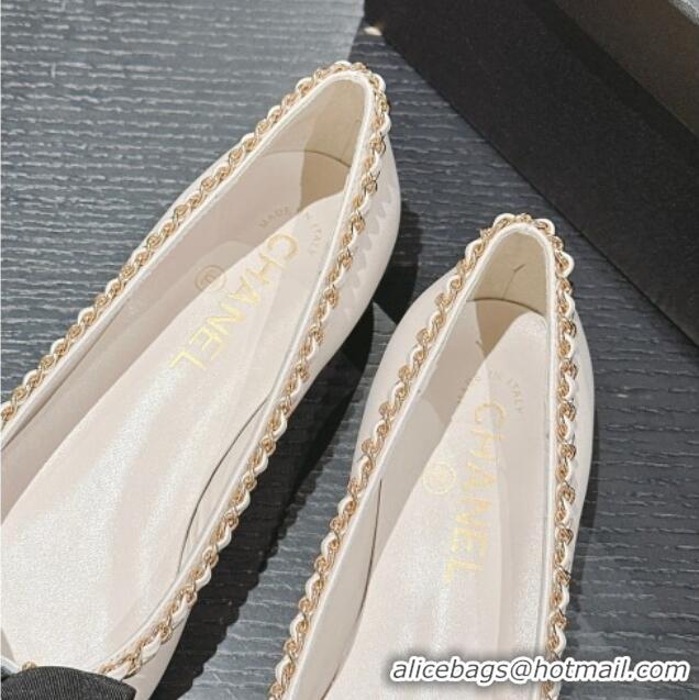 Cheap Price Chanel Calfskin & Grosgrain Ballet Flat with Chain Bow White 722073