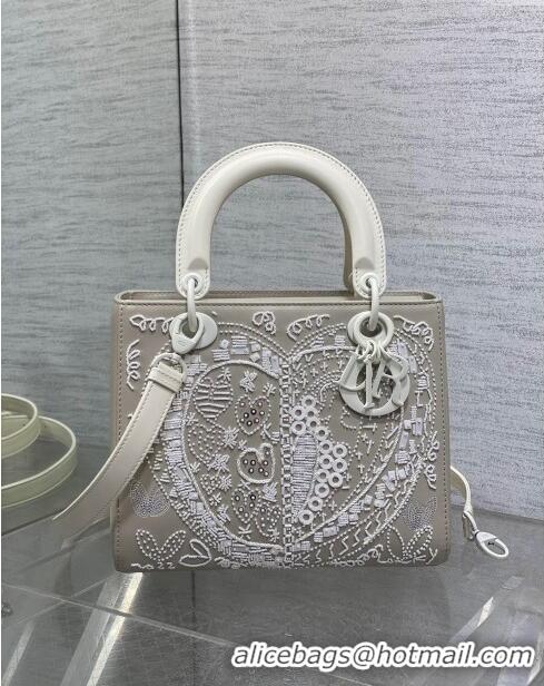 Grade Quality Dior Calfskin Lady Dior Medium Bag with Bead Embroidery D8134 White/Grey 2024