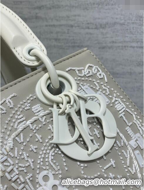 Grade Quality Dior Calfskin Lady Dior Medium Bag with Bead Embroidery D8134 White/Grey 2024