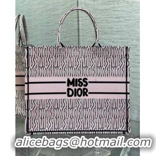 Super Quality Dior Large Book Tote Bag in Pale Pink and Black Miss Dior Allover Embroidery CD1326 2024