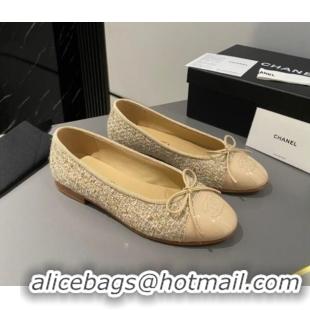 Luxury Chanel Tweed Classic Ballet Flat Beige/Gold 722114