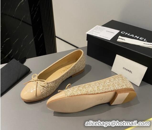 Luxury Chanel Tweed Classic Ballet Flat Beige/Gold 722114