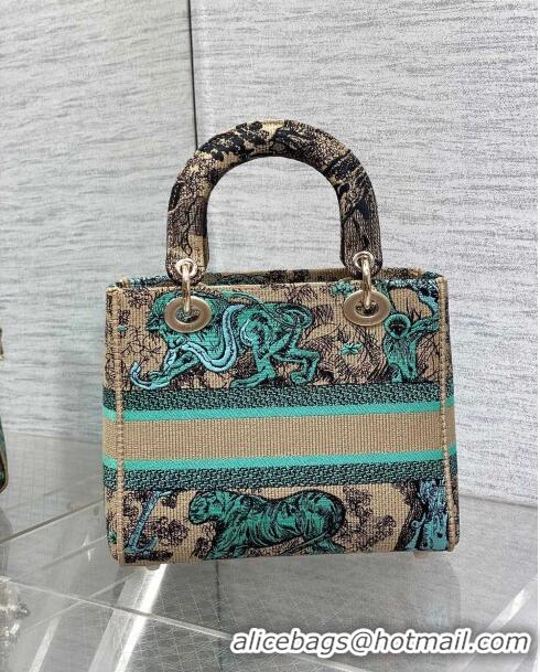 Well Crafted Medium Dioriviera Lady D-Lite Bag in Raffia with Aquamarina Toile de Jouy Sauvage Embroidery CD1402 2024