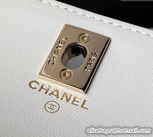 Well Crafted Chanel Lambskin Clutch with Chain and Pearls Top handle AP3954 White 2024