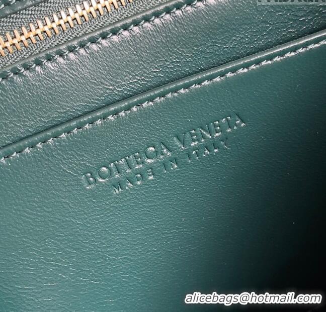 Super Quality Bottega Veneta Small East/West Andiamo Top Handle Bag in Intrecciato Leather 754990 Green 2024