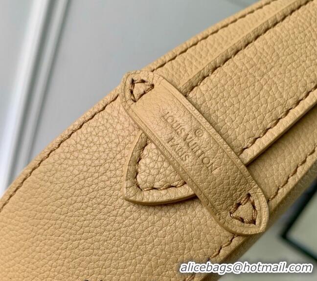 Famous Brand Louis Vuitton Low Key Bumbag M83546 Beige 2024