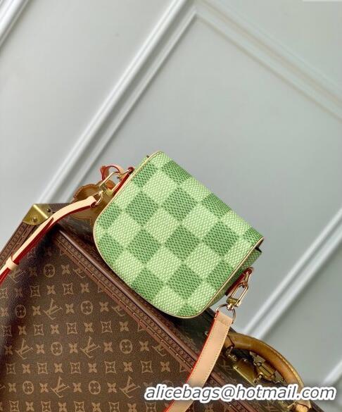 Top Grade Louis Vuitton Men's Montsouris Messenger bag in Green Damier Golf Canvas N40665 2024