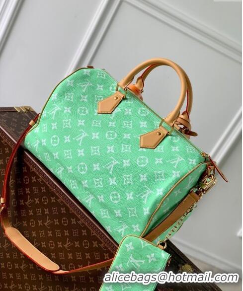 Luxurious Louis Vuitton RUNWAY Speedy P9 Bandouliere 40 Bag in Soft Calfskin M24417 Light Green 2024